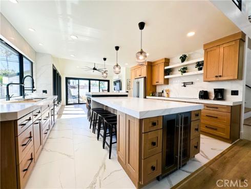 715 N Zeyn , Anaheim, CA