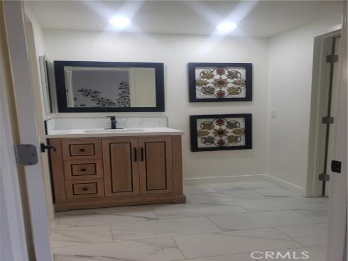 2758 W Stocton , Anaheim, CA