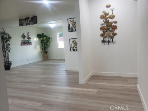 2758 W Stocton , Anaheim, CA