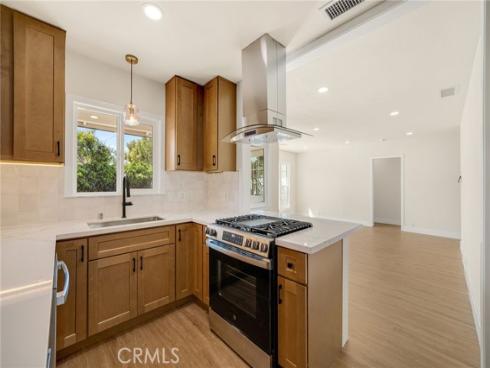 2106 W Cerritos , Anaheim, CA