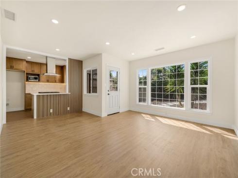 2106 W Cerritos , Anaheim, CA