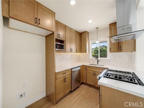 2106 W Cerritos , Anaheim, CA