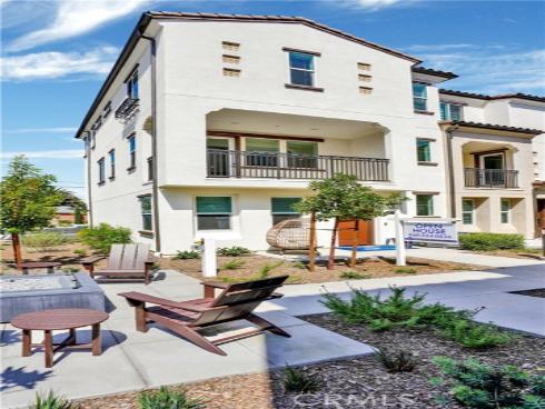 2217 W Orange  17 , Anaheim, CA