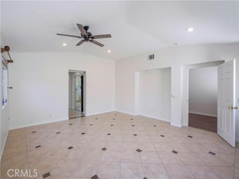 612 S Halliday St , Anaheim, CA