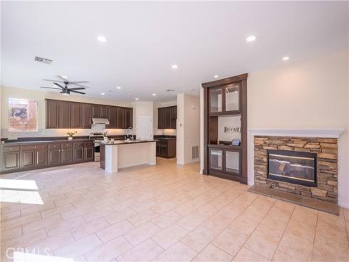 612 S Halliday St , Anaheim, CA