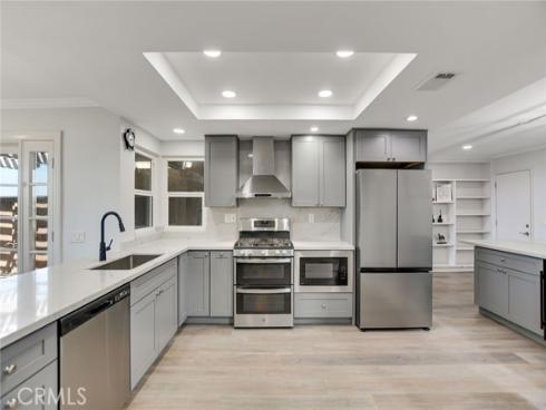 6117 E Garnet  , Anaheim, CA