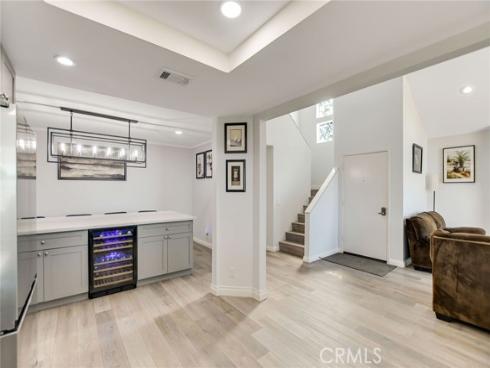 6117 E Garnet  , Anaheim, CA