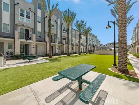 1314 W Bushell Street, Anaheim, CA