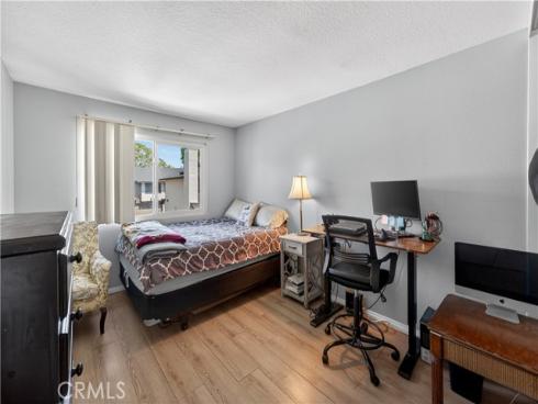 1363 N Schooner , Anaheim, CA