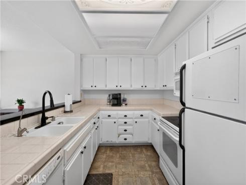 1363 N Schooner , Anaheim, CA
