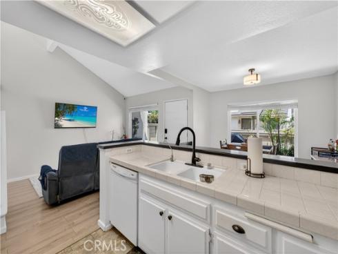 1363 N Schooner , Anaheim, CA