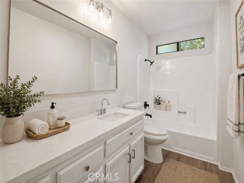 2609 W Cameron 224 Court, Anaheim, CA