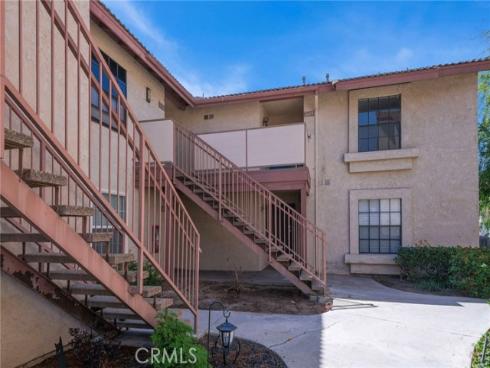 2609 W Cameron 224 Court, Anaheim, CA