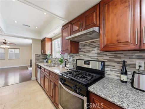 1946 W Broadway  , Anaheim, CA