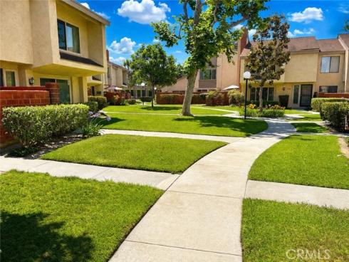 961 W Lamark , Anaheim, CA