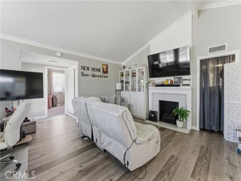 1214 N Holly , Anaheim, CA