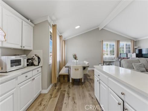1214 N Holly , Anaheim, CA