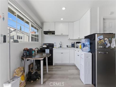 1214 N Holly , Anaheim, CA