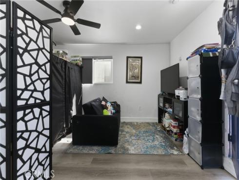 1214 N Holly , Anaheim, CA