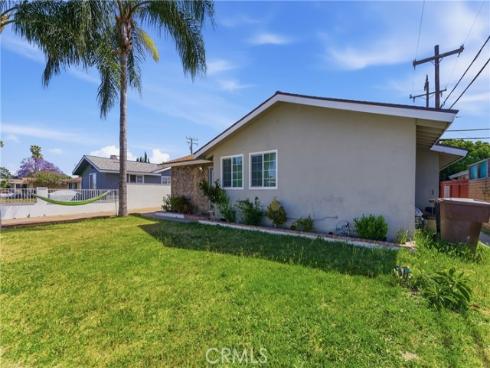 1214 N Holly , Anaheim, CA