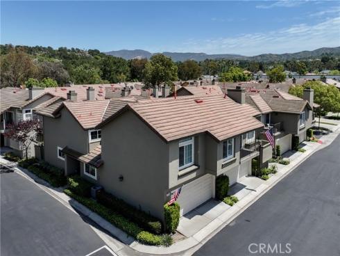 512 S Hollydale , Anaheim, CA