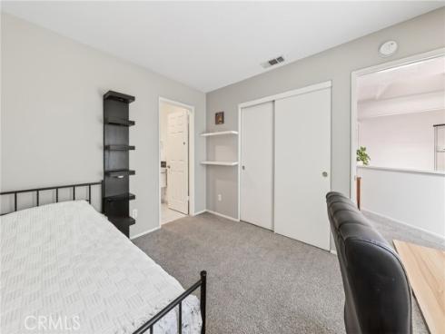 512 S Hollydale , Anaheim, CA