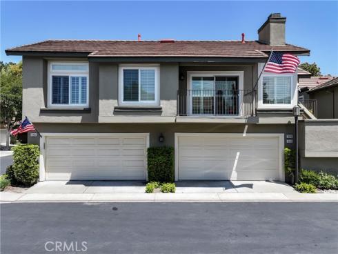 512 S Hollydale , Anaheim, CA