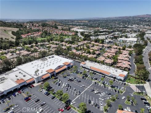 512 S Hollydale , Anaheim, CA