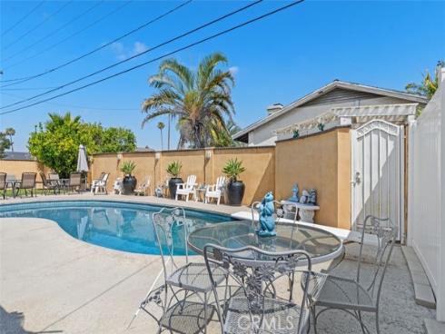 2113 W Niobe , Anaheim, CA