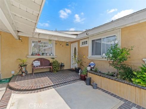 2113 W Niobe , Anaheim, CA