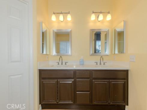 2158 W Cherrywood   Lane, Anaheim, CA