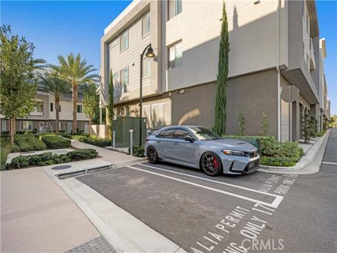 1891 S Union 99 , Anaheim, CA