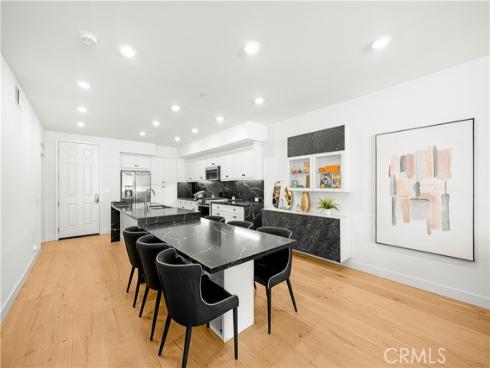 1891 S Union 99 , Anaheim, CA