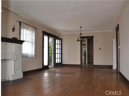 847 S Philadelphia , Anaheim, CA