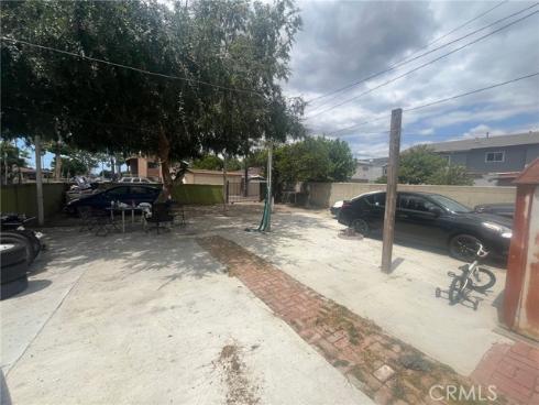 847 S Philadelphia , Anaheim, CA