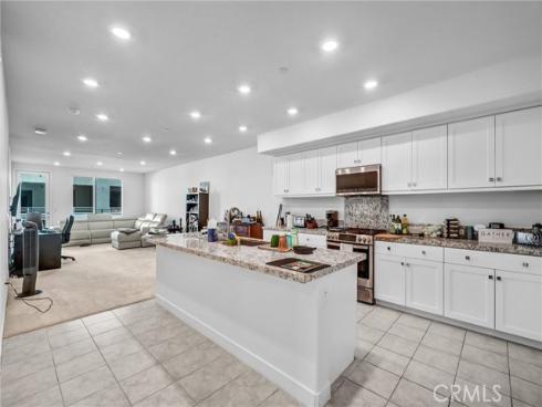 1897 S Union 139 Street, Anaheim, CA