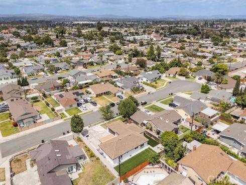 2871 W Tyler   Avenue, Anaheim, CA