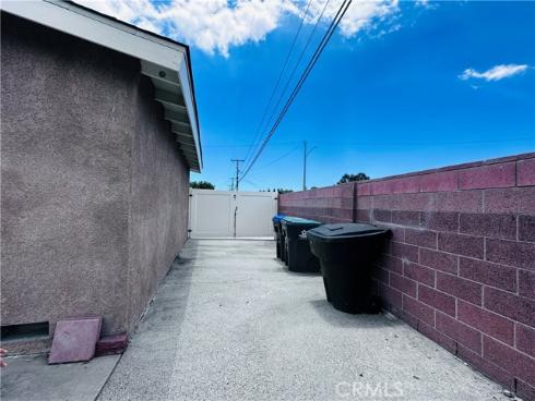 1001 N Hanover  , Anaheim, CA