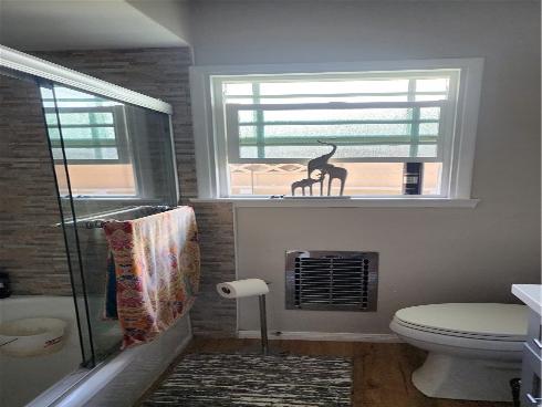1345 E Romneya , Anaheim, CA