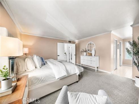 5421 E Willowick   Circle, Anaheim, CA