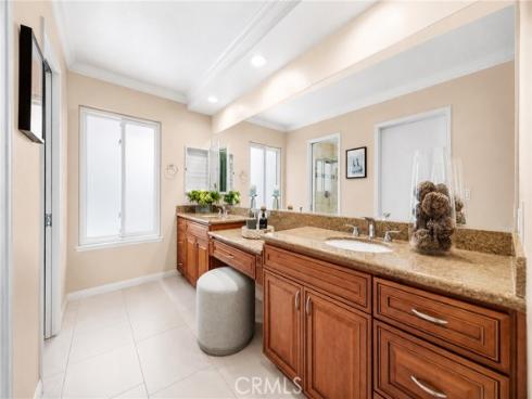 5421 E Willowick   Circle, Anaheim, CA