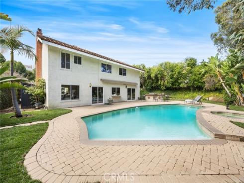 5421 E Willowick   Circle, Anaheim, CA