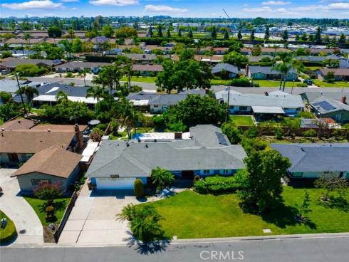 1450 W Wedgewood Drive, Anaheim, CA