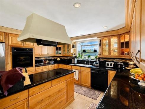 1450 W Wedgewood Drive, Anaheim, CA