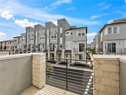 1826 W Bushell St , Anaheim, CA