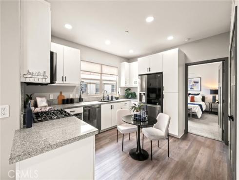 405 S Anaheim Boulevard  7 , Anaheim, CA