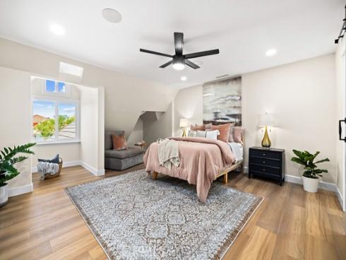 164 S Trevor St , Anaheim, CA