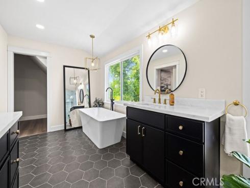 164 S Trevor St , Anaheim, CA