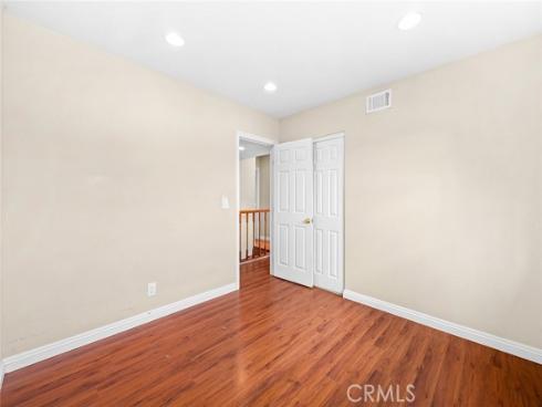 1804 W Glenoaks Avenue, Anaheim, CA
