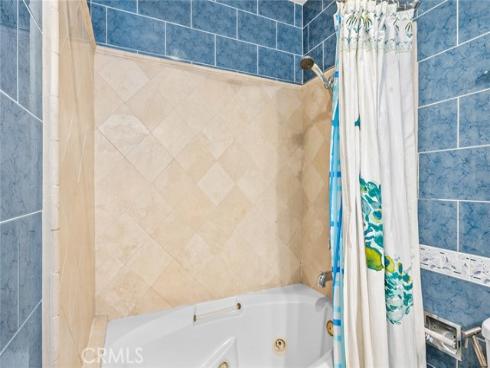 1804 W Glenoaks Avenue, Anaheim, CA